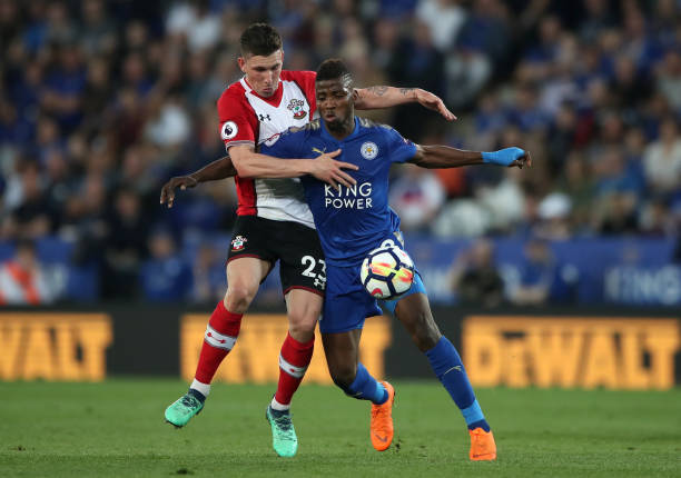 中的沉穩反 中的沉穩反